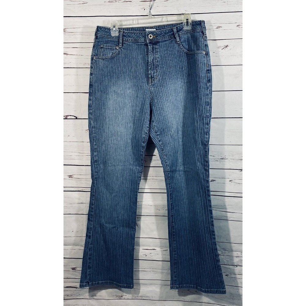 Carolina Blues Jeans Womens Sz 30” x 27” Funky Textured Blue Straight Leg Ladies